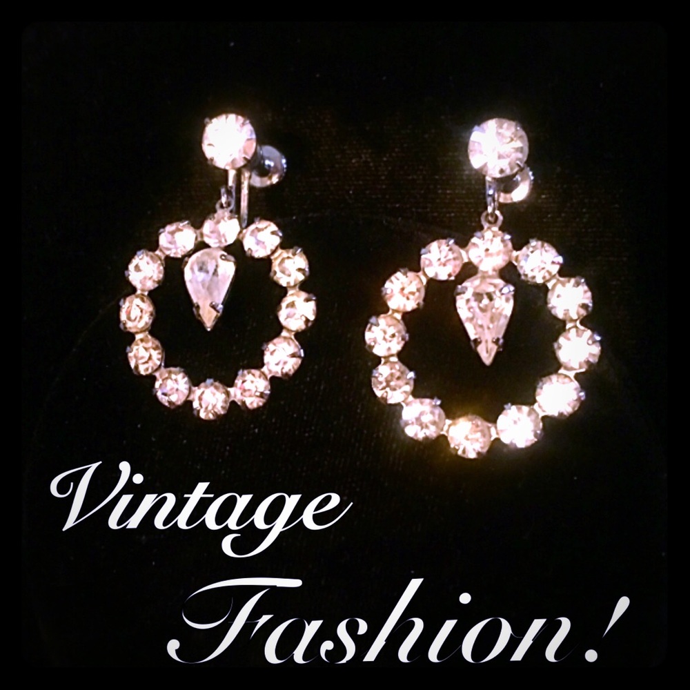 Vintage screw back earrings